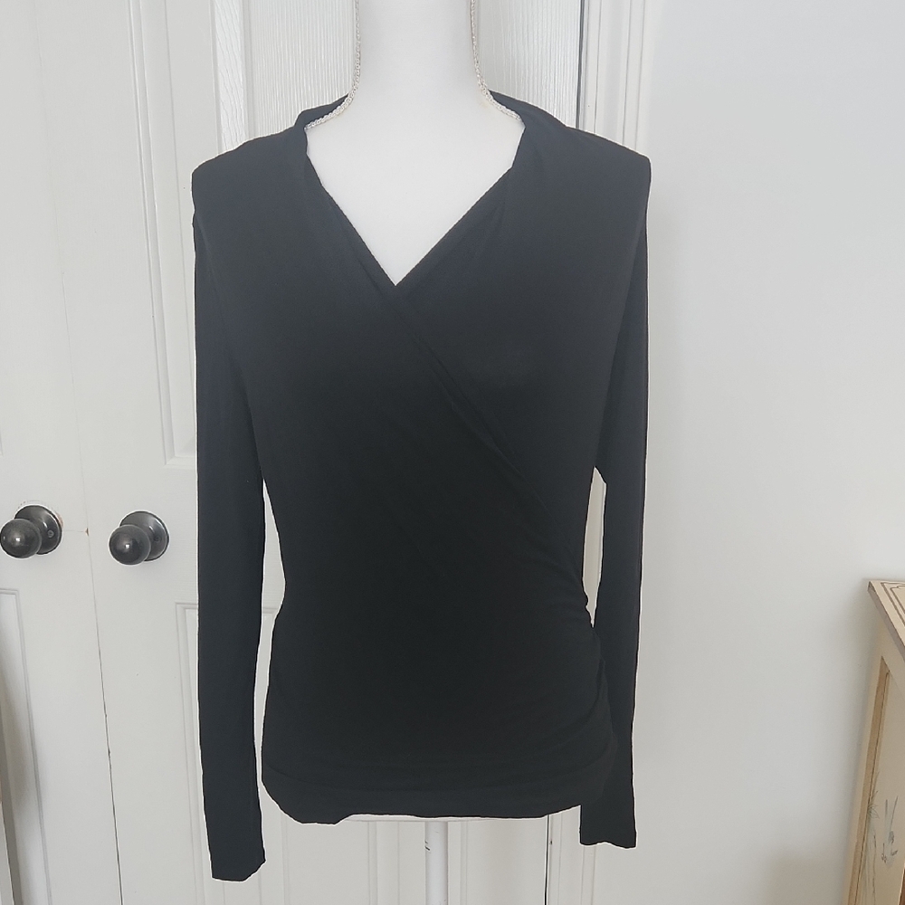 The Limited Open Adjustable V Neck Black Long Sleeved Top Small